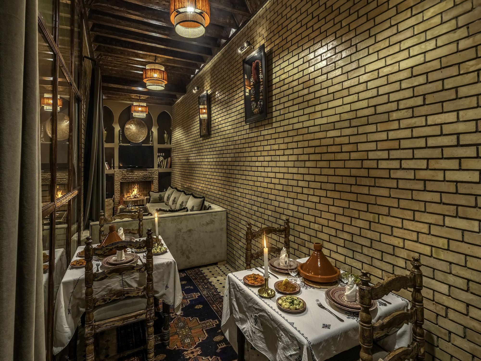 Restaurant Riad Irhalne