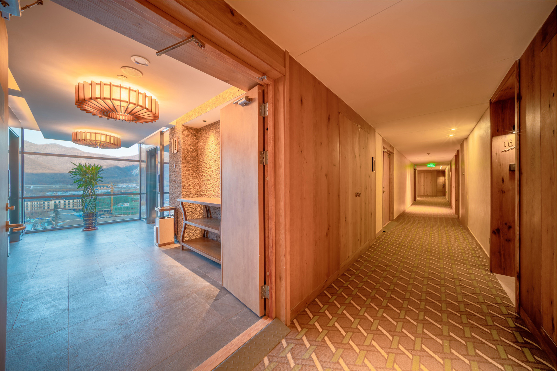 Vista Lobby Holiday Inn Jilin Beidahu