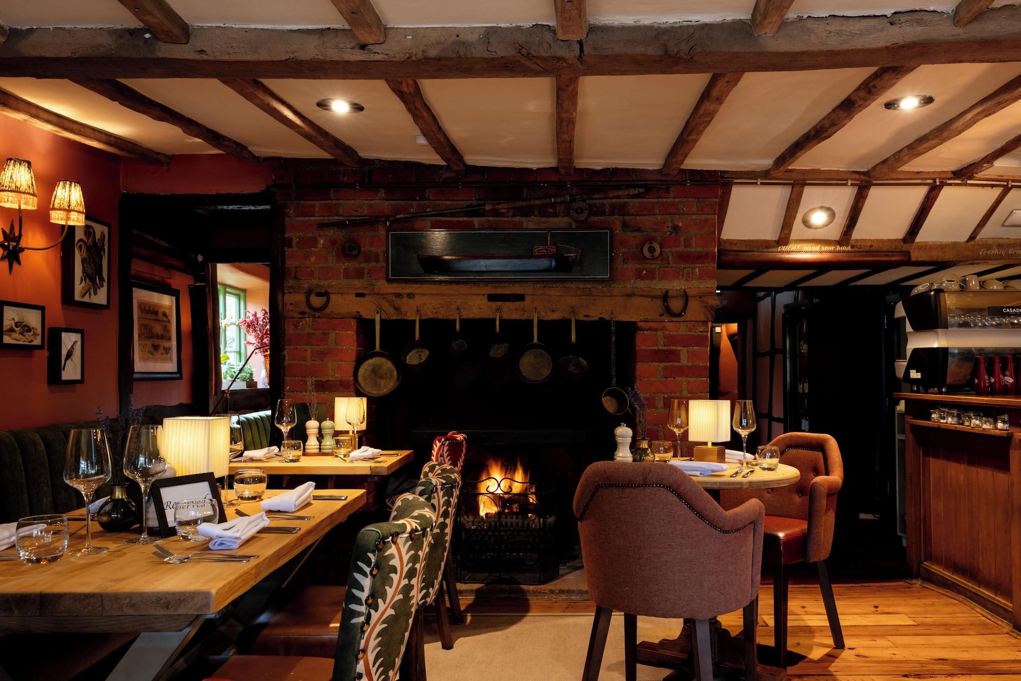 Bar/Salón The White Hart