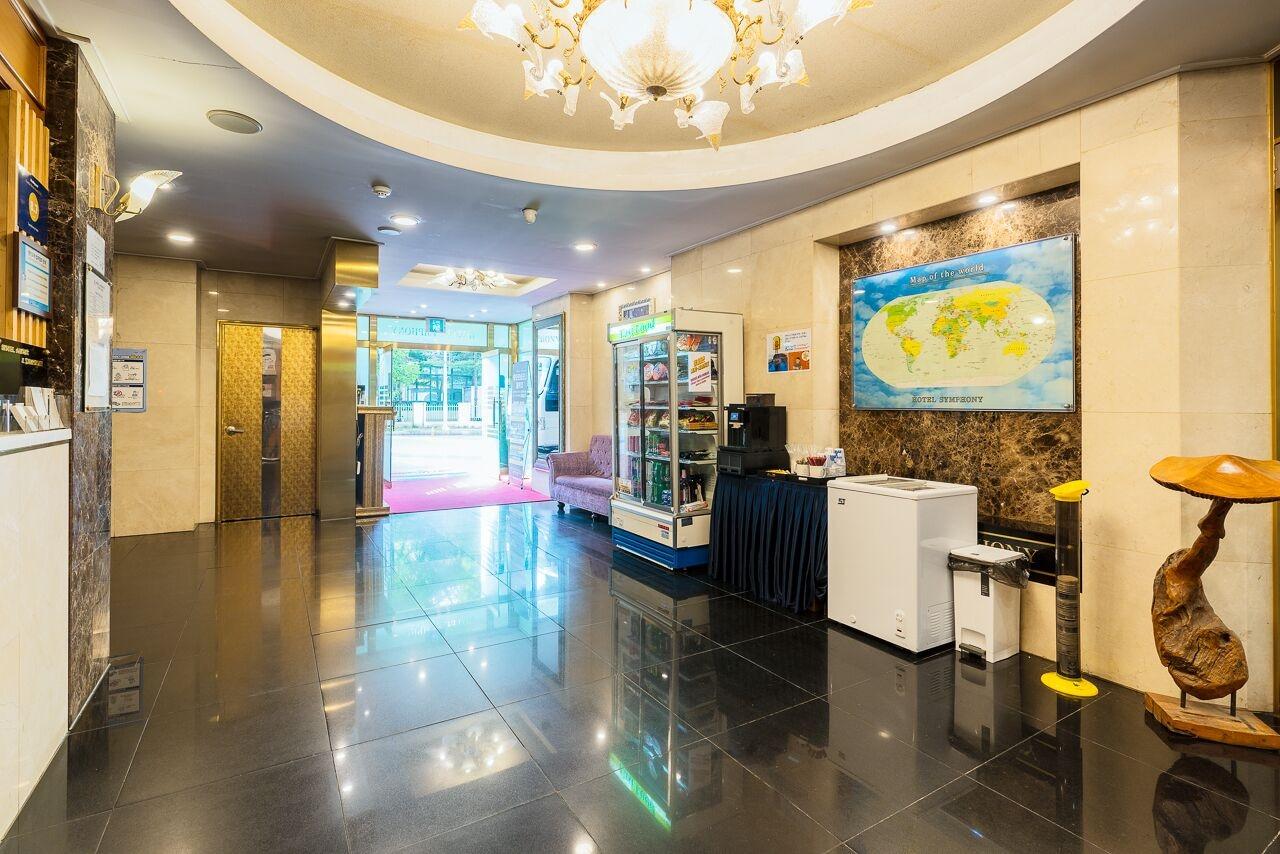 Vista Lobby Hotel Symphony