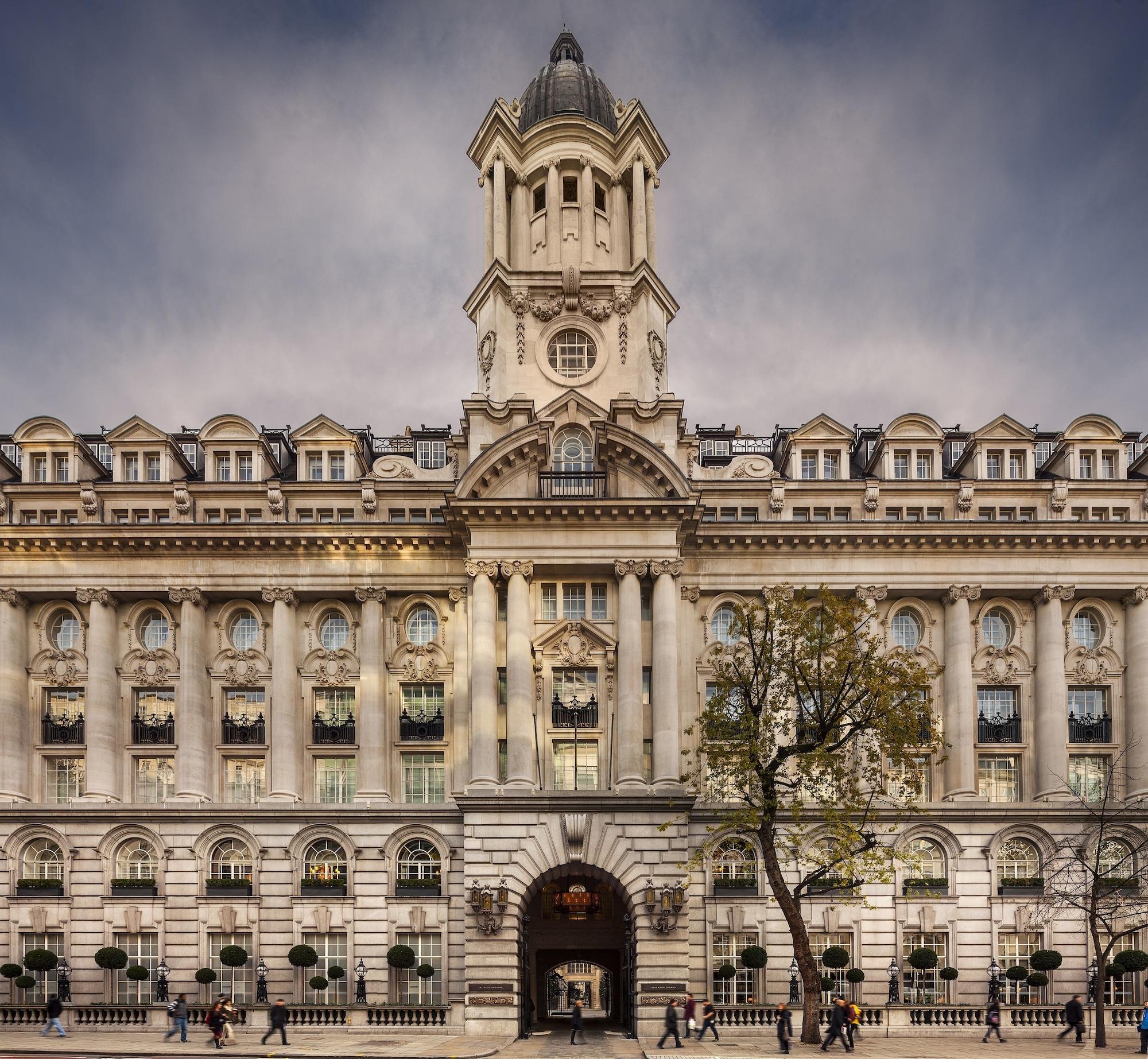 Vista Exterior Rosewood London