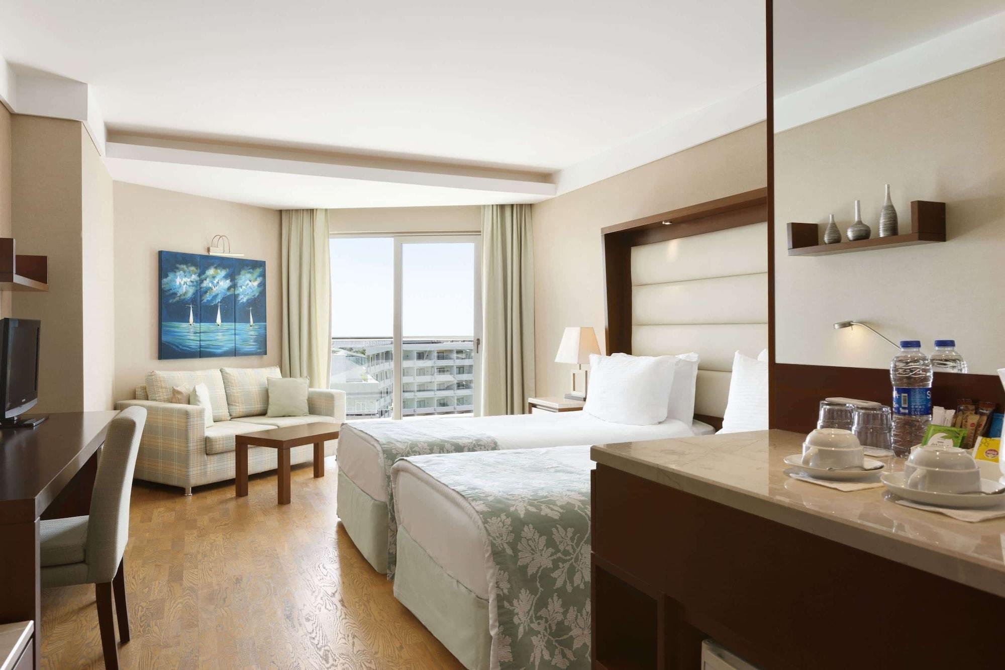 Habitación Ramada Plaza by Wyndham Antalya