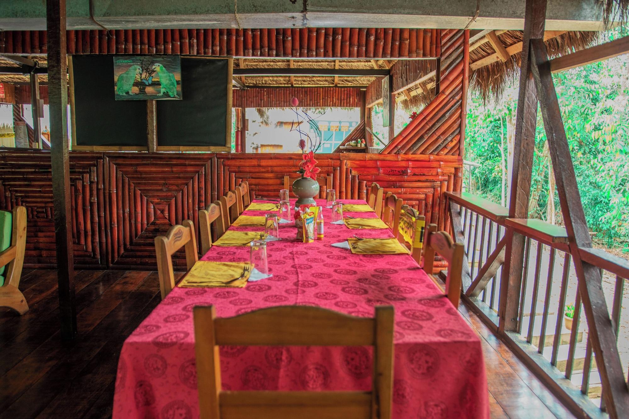 Equipamiento de Habitación Caiman Lodge