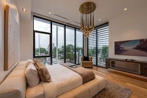 Renta temporal - The Glass Haus II·Modern Luxury·River Oaks· Rooftop Terrace ·Elevator• EV ️️️️️
