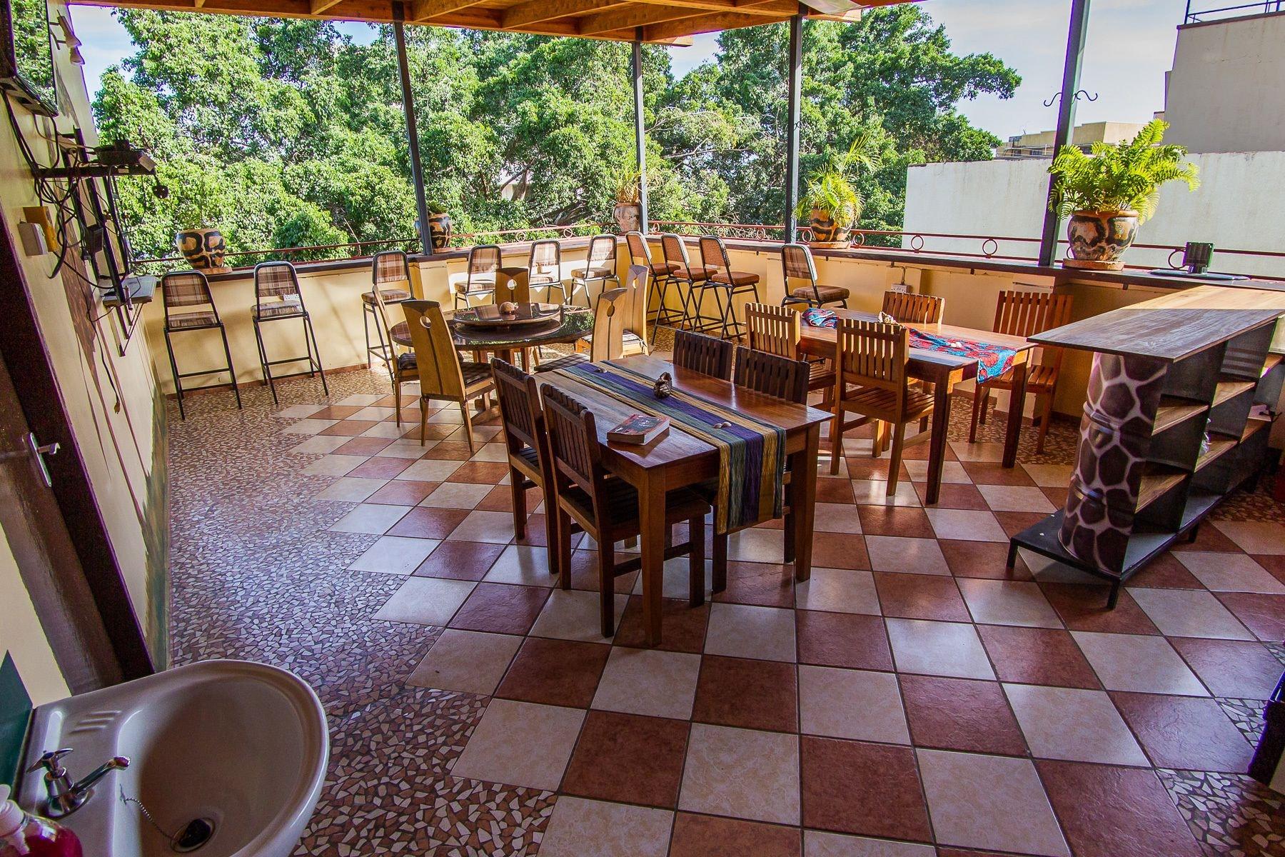 Restaurant We Travel Hostel