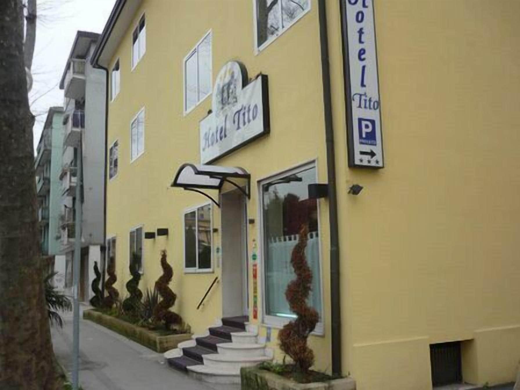 Varios Hotel Da Tito