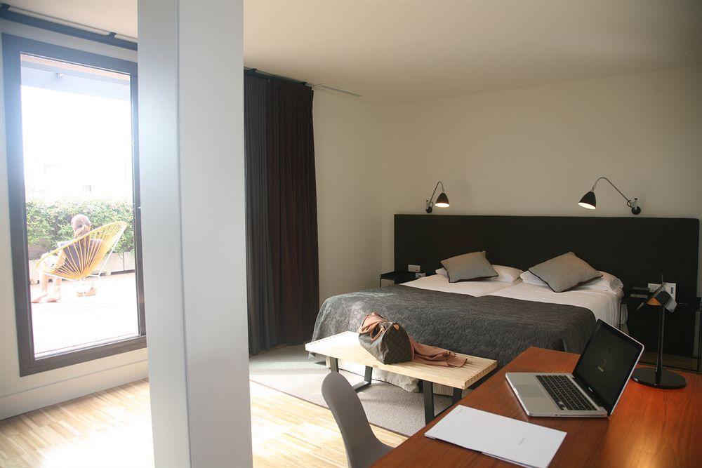 Hotel Alexandra Barcelona Hotel, Curio Collection by Hil