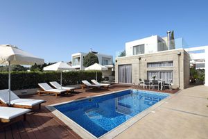 Alojamiento - Paradise Cove Beach Villas