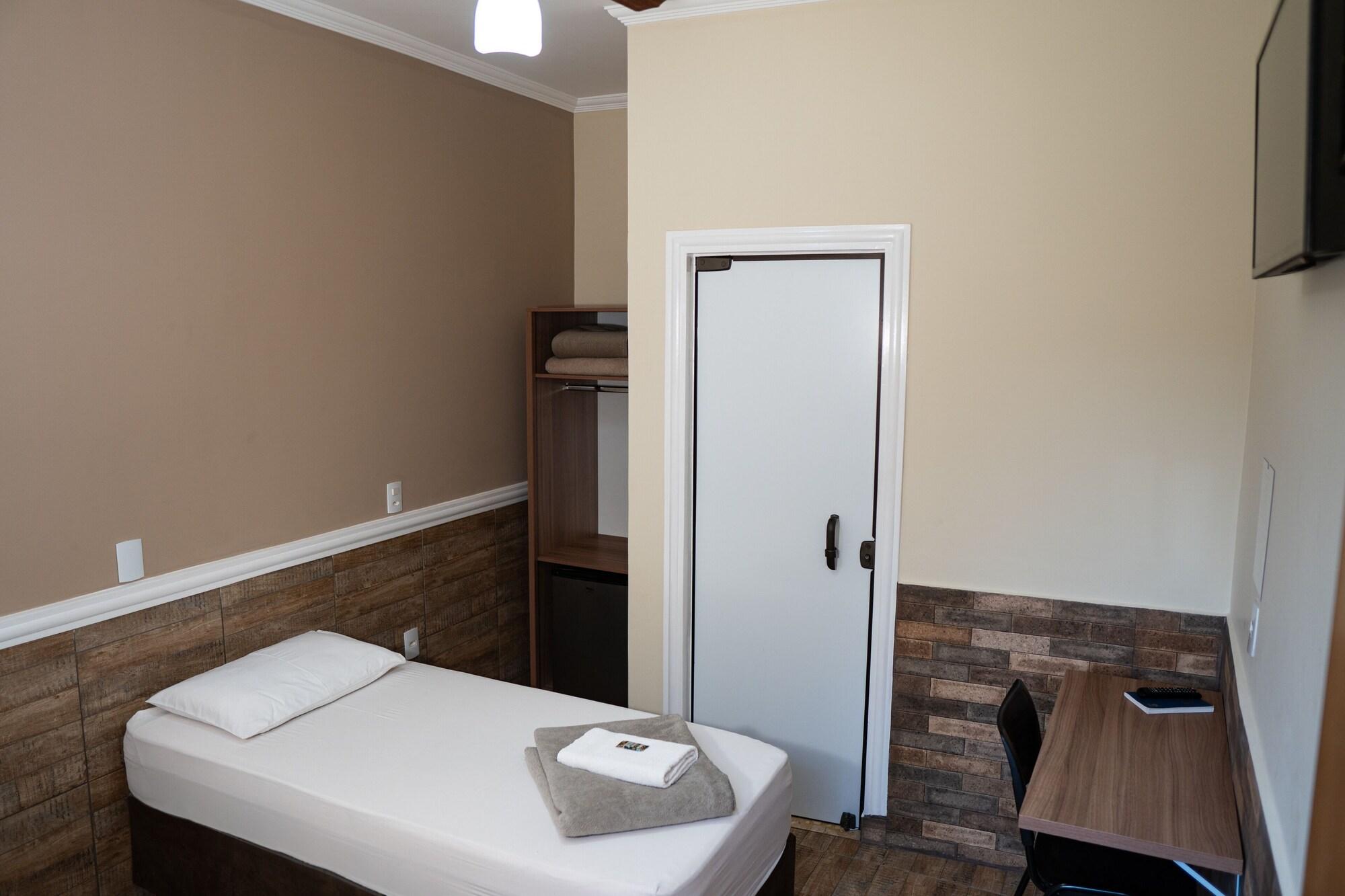 Habitación Hotel Nixon