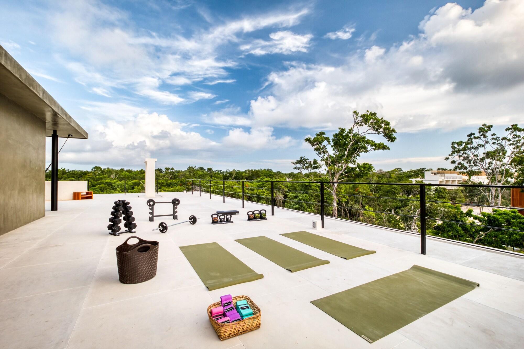 Gimnasio Seremonia Origen by The Spot Rentals