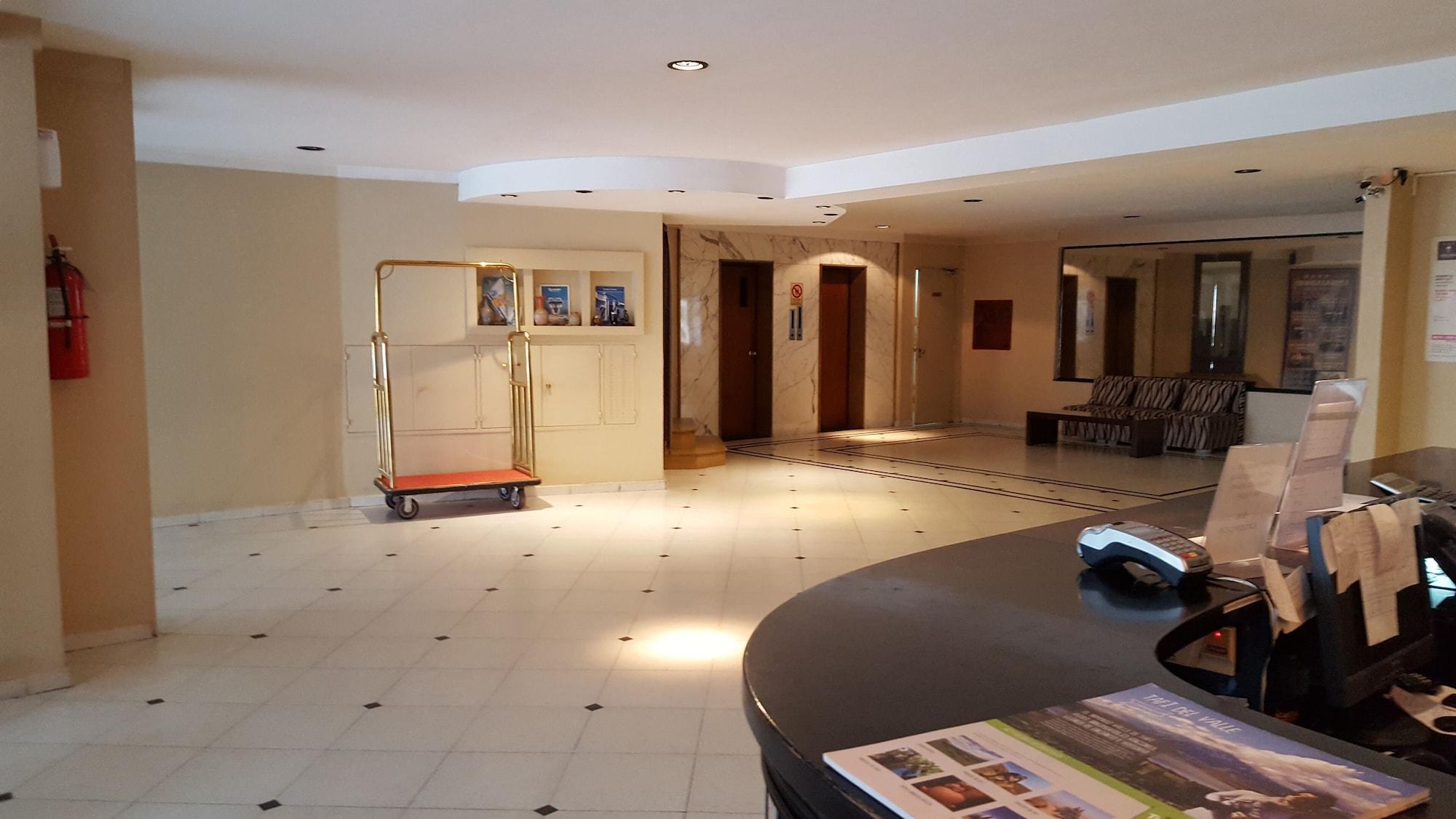 Vista Lobby Hotel Embajador