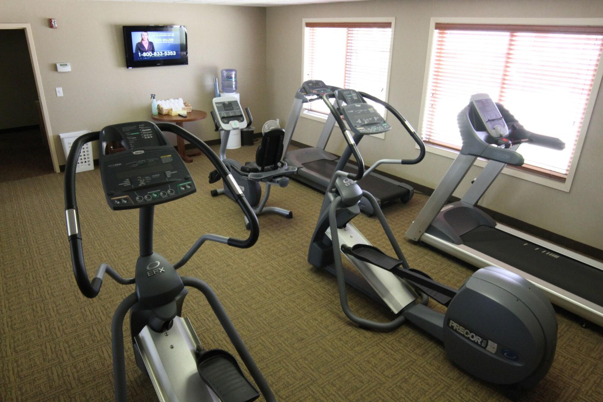 Gimnasio C'mon Inn Fargo
