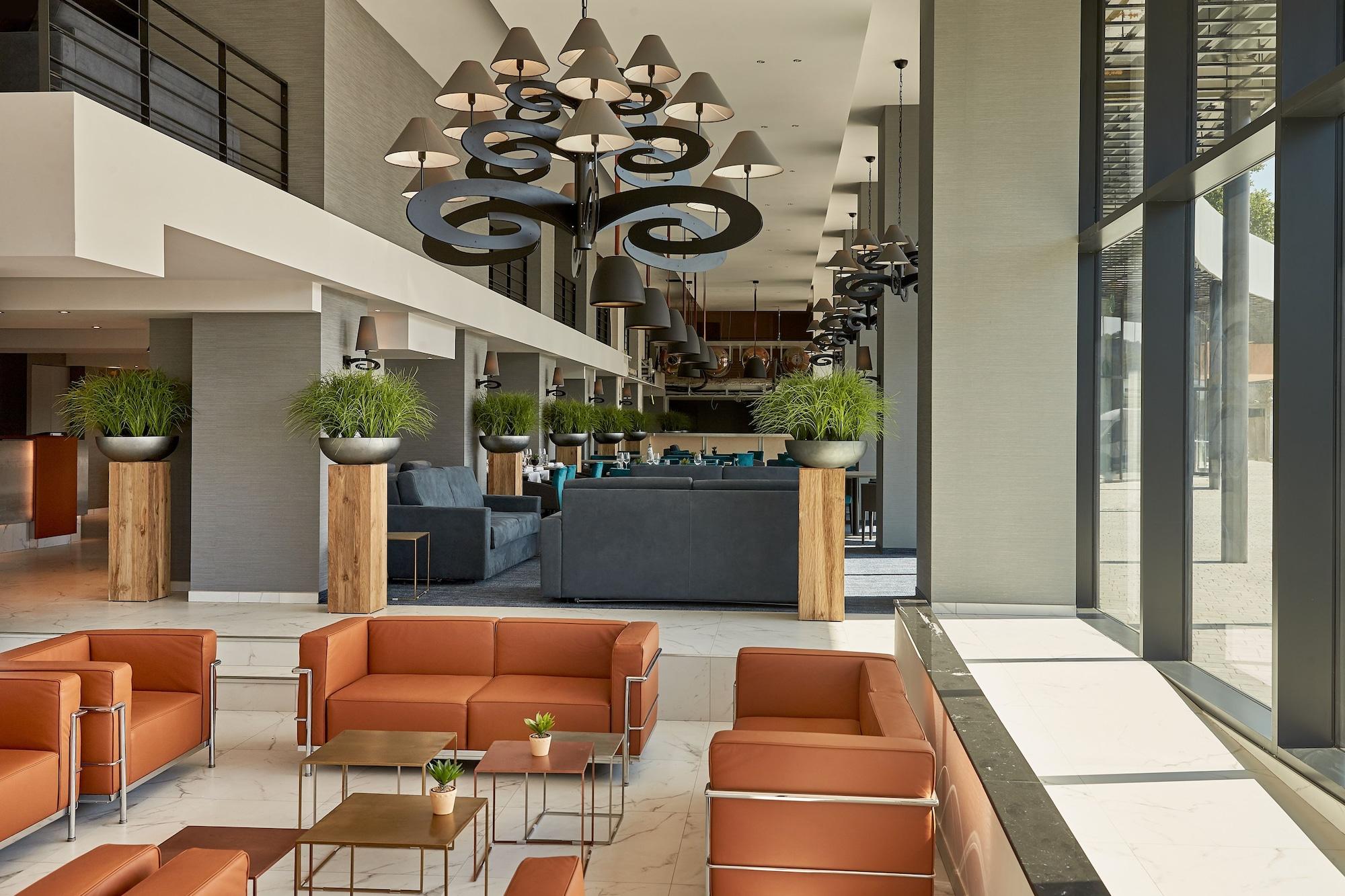 Vista Lobby Van der Valk Hotel Liège Congrès
