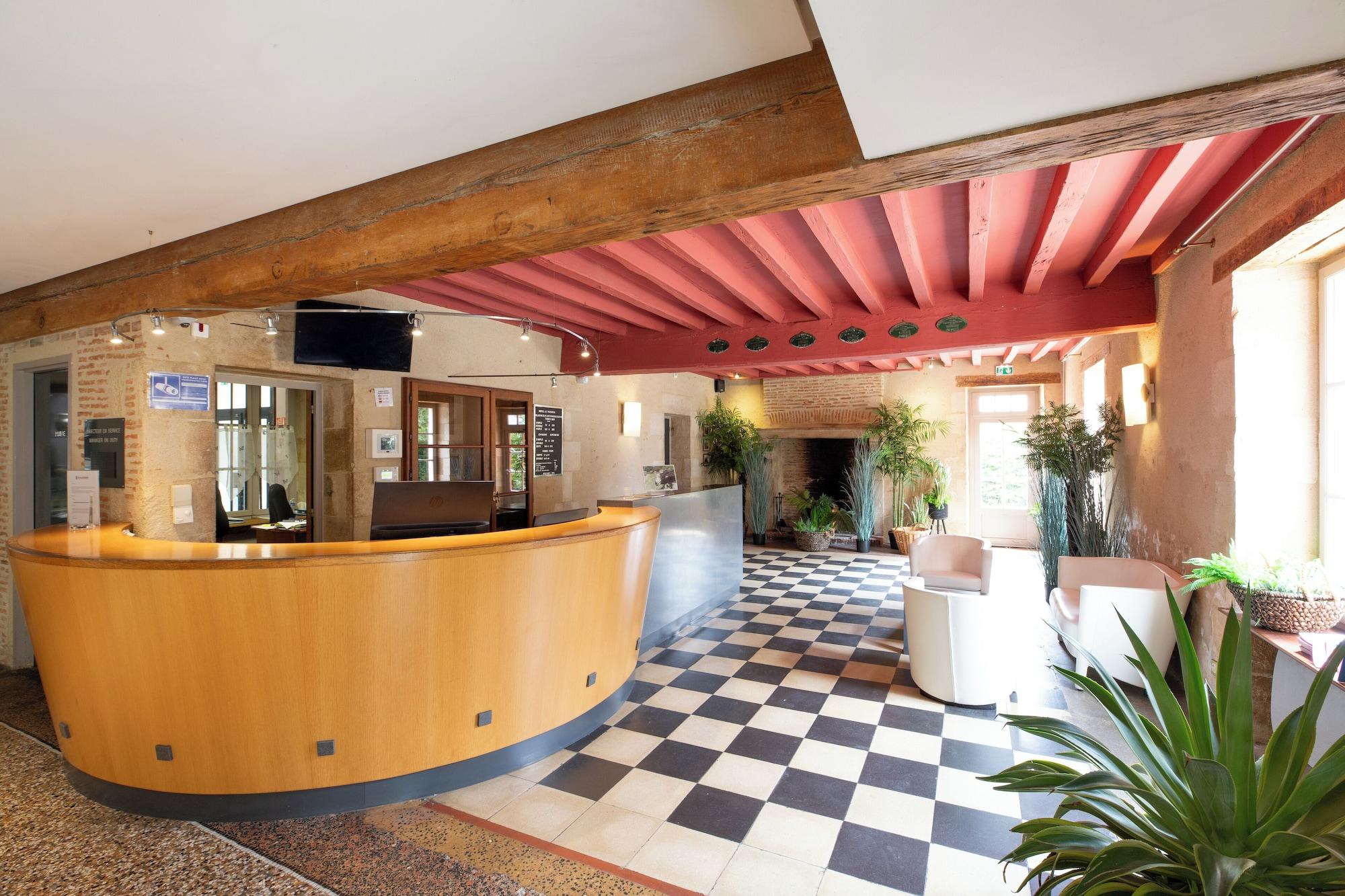 Vista Lobby Hôtel Le Paddock