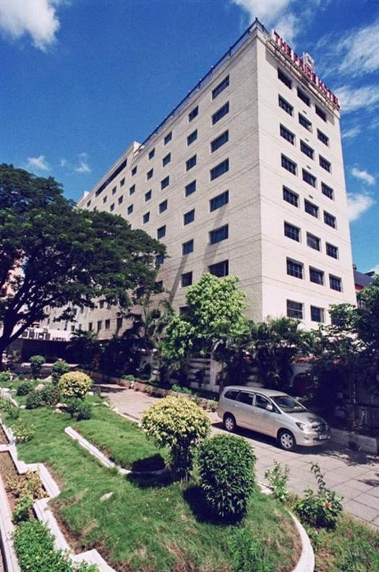 Vista Exterior The Pride Hotel Chennai