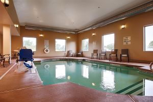 Alojamiento - La Quinta Inn & Suites by Wyndham Lackawanna
