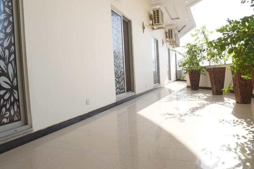 Vista Exterior Hotel de Raj Sialkot