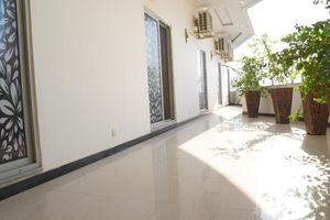 Alojamiento - Hotel de Raj Sialkot