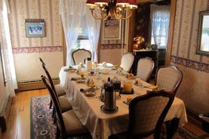 Alojamiento - Cheney House Bed & Breakfast