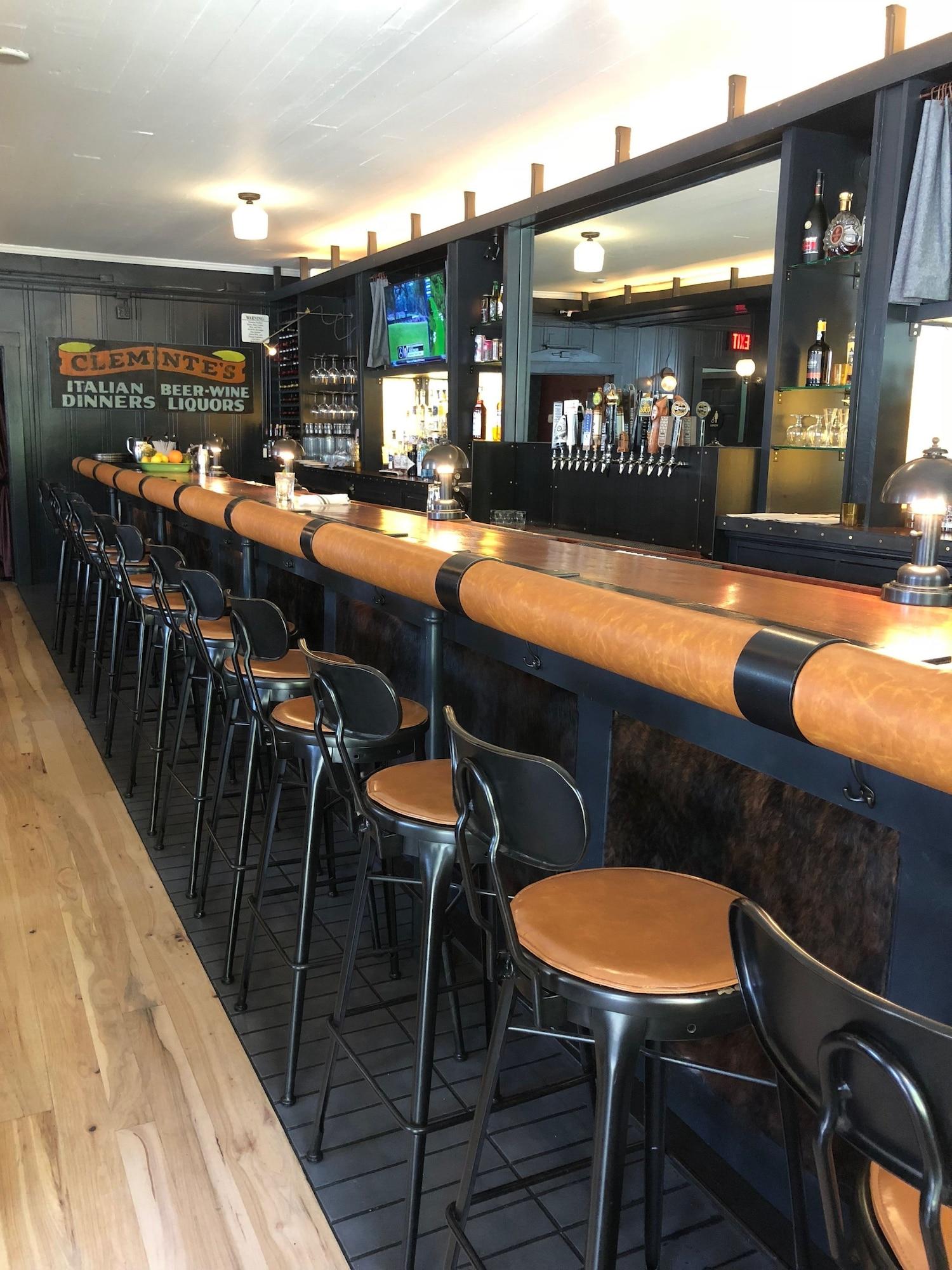 Bar/Salón Olema House at Point Reyes