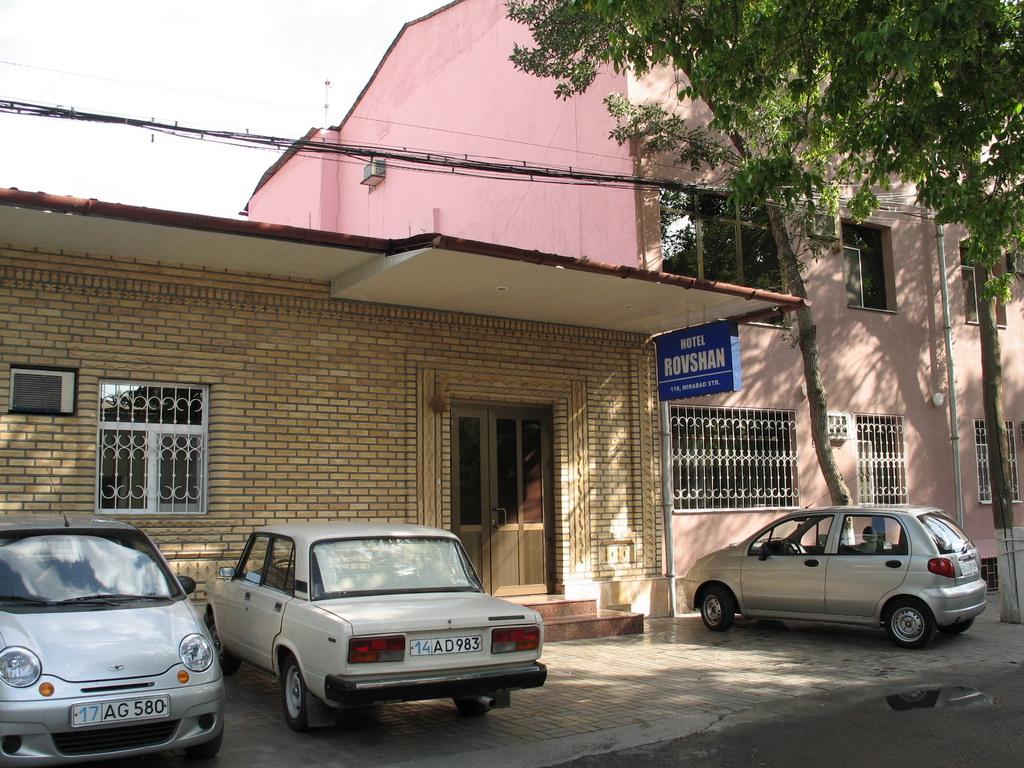 Vista Exterior Rohat Mirobad