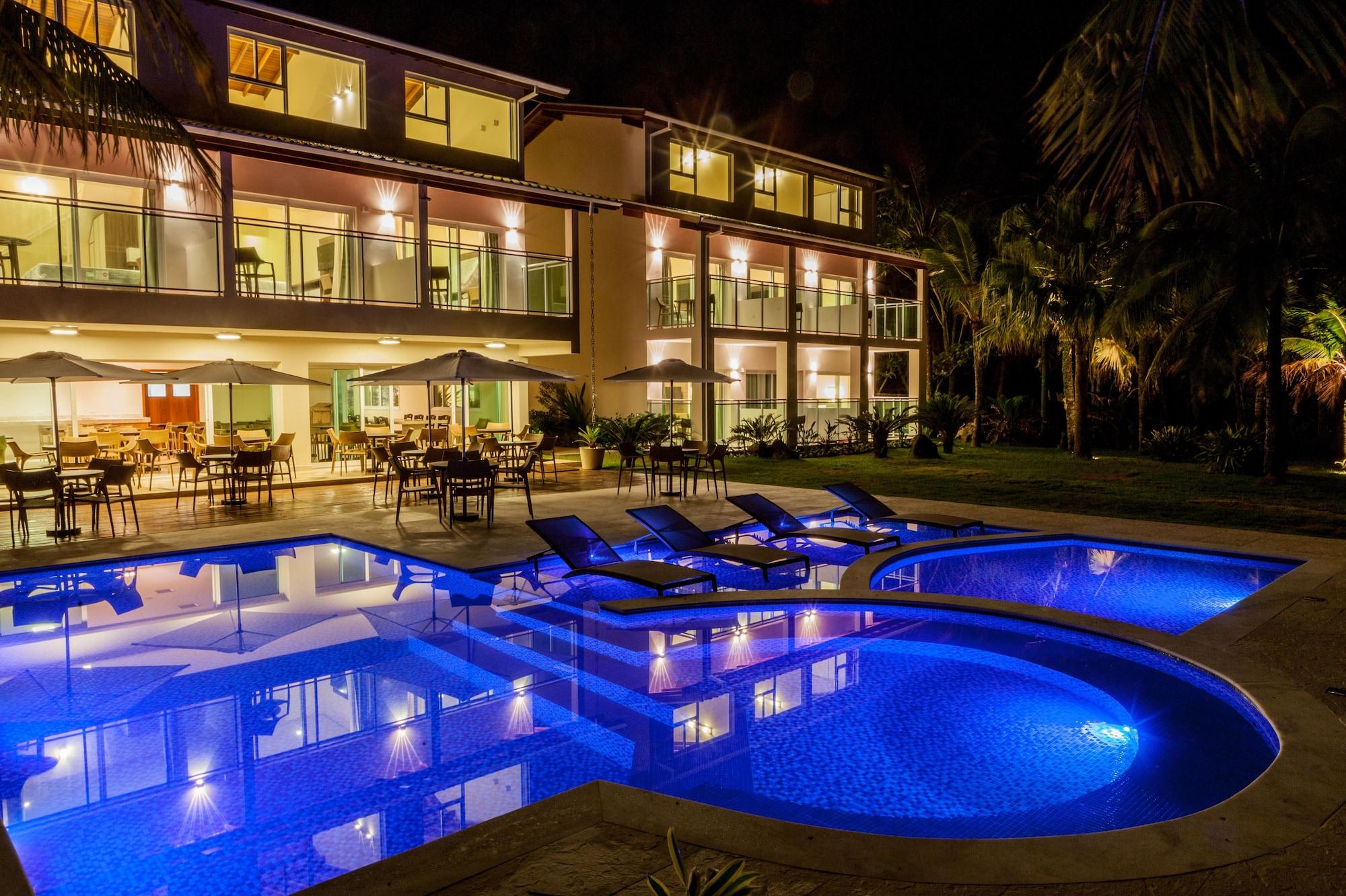 Vista Exterior Amora Hotel