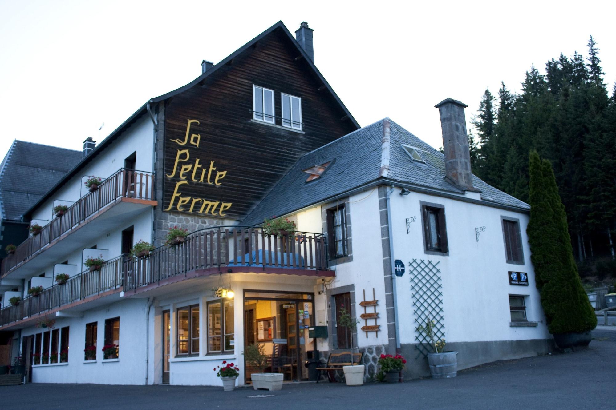 Vista Exterior The Originals Relais, Auberge de la Petite Ferme