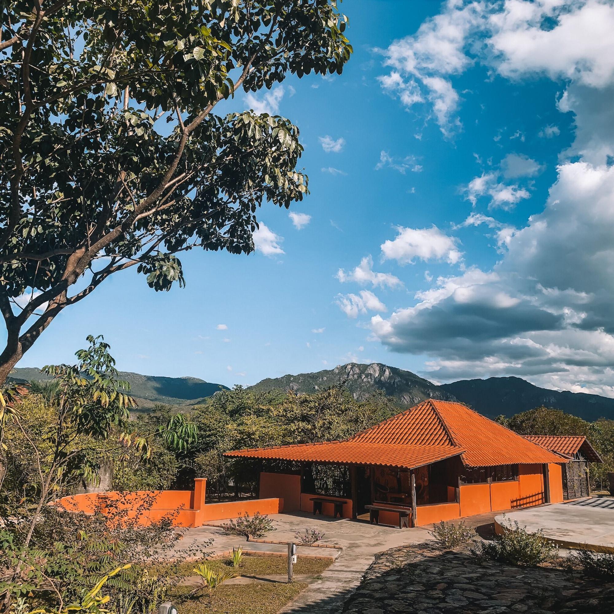 Vista da fachada Pousada Varanda da Serra