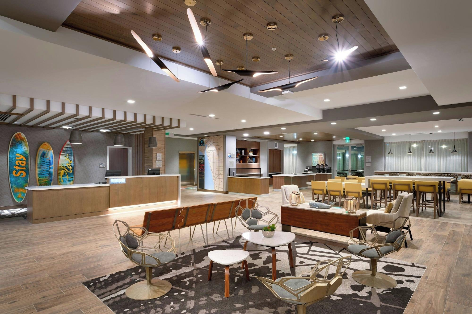 Vista Lobby TownePlace Suites by Marriott Los Angeles LAX/Hawthorne