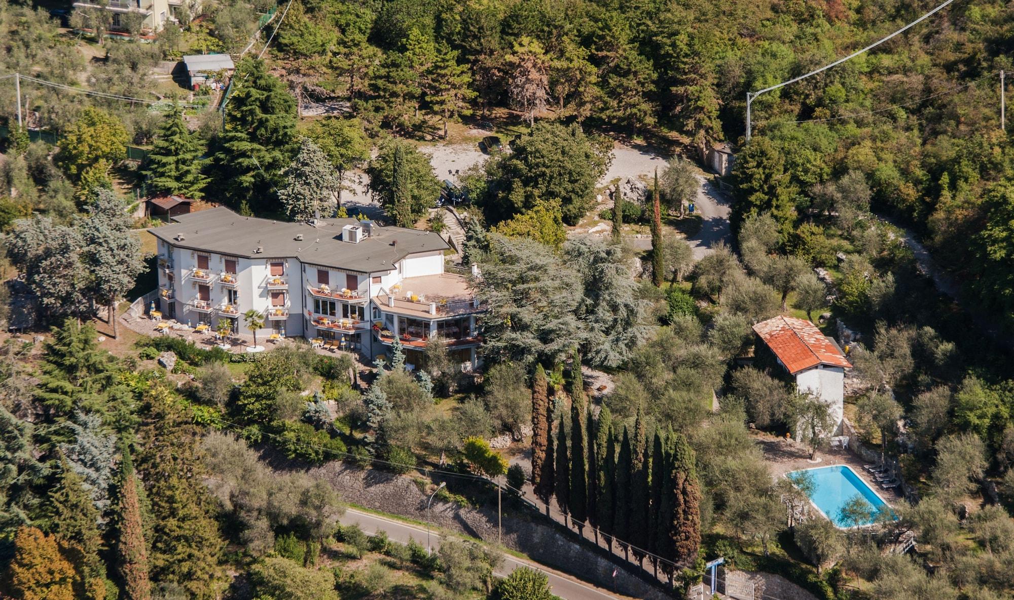 Vista Exterior Hotel Villa Orizzonte