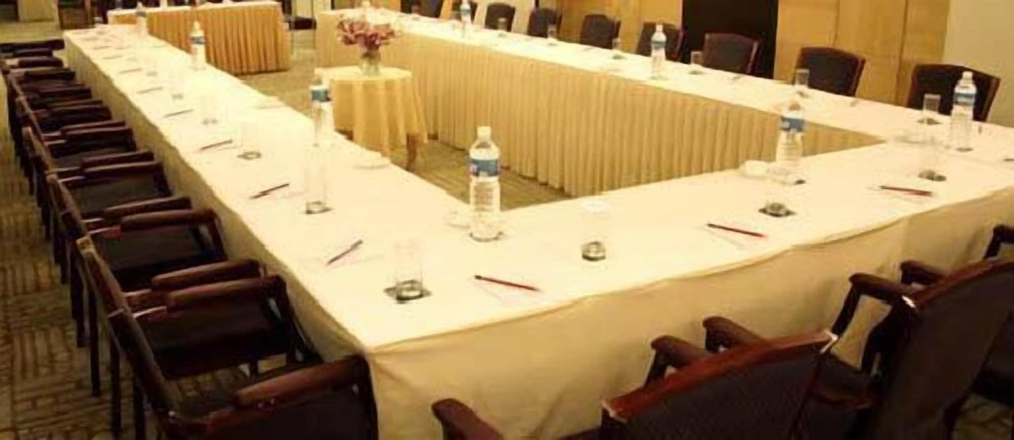 Sala de Reuniones Minerva Grand Secunderabad