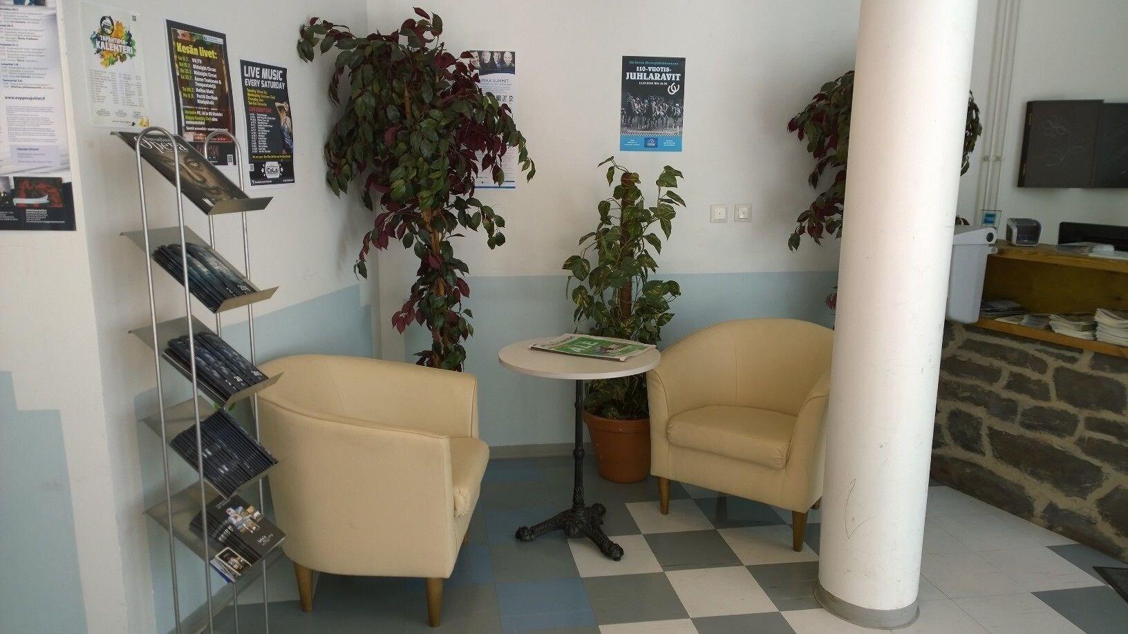 Vista Lobby Summer Hotel Opera