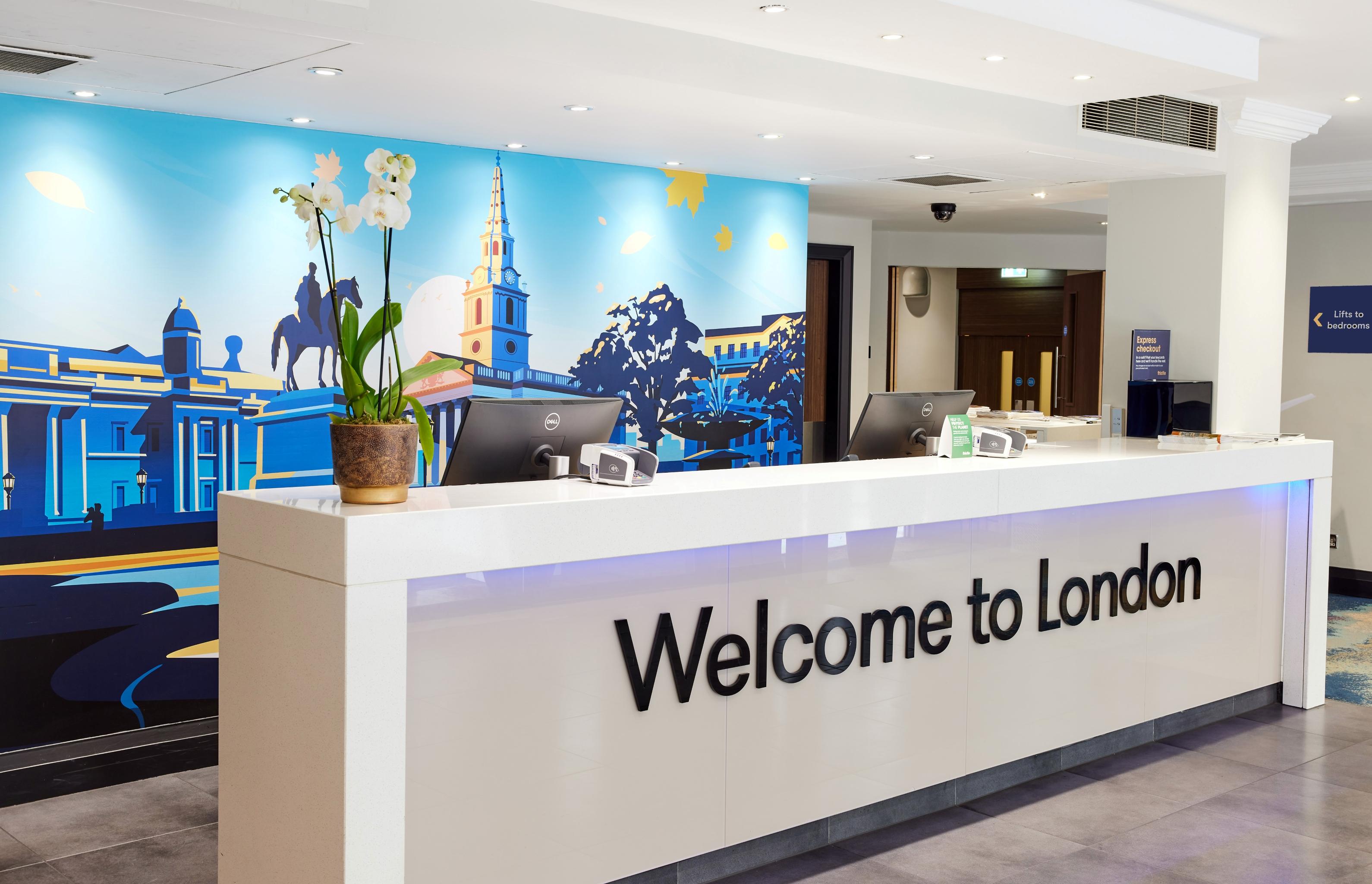 Vista Exterior Thistle Trafalgar - Leicester Square