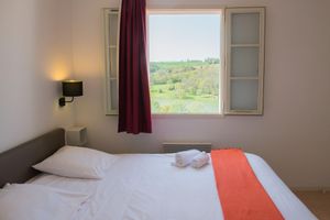 Alquiler Vacacional - 3-bedroom house in Residence*** with heated pools