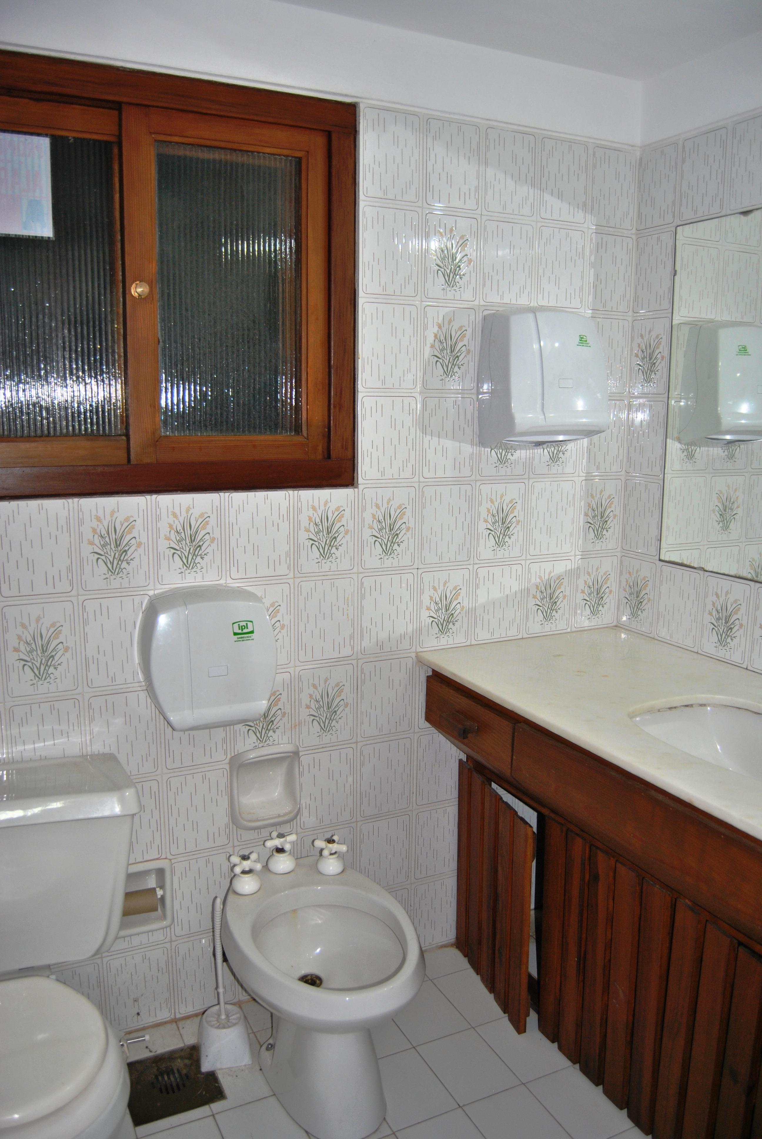 Baño Hostel 32