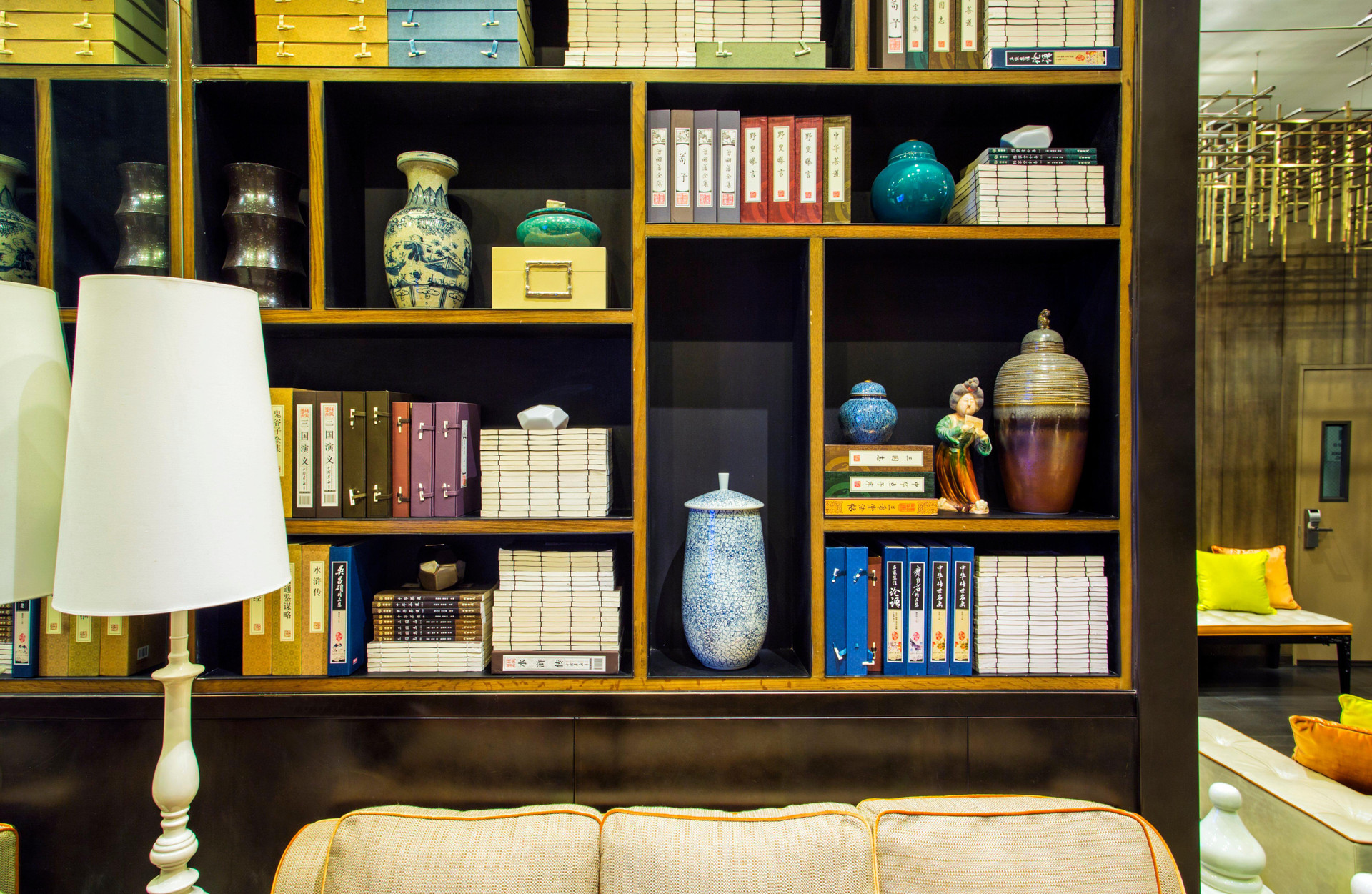 Vista Lobby Holiday Inn Manhattan-Financial District, an IHG Hotel