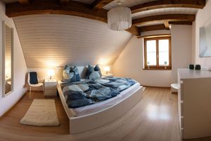 Alquiler Vacacional - Beautiful penthouse duplex apartment with balcony surrounded by greenery