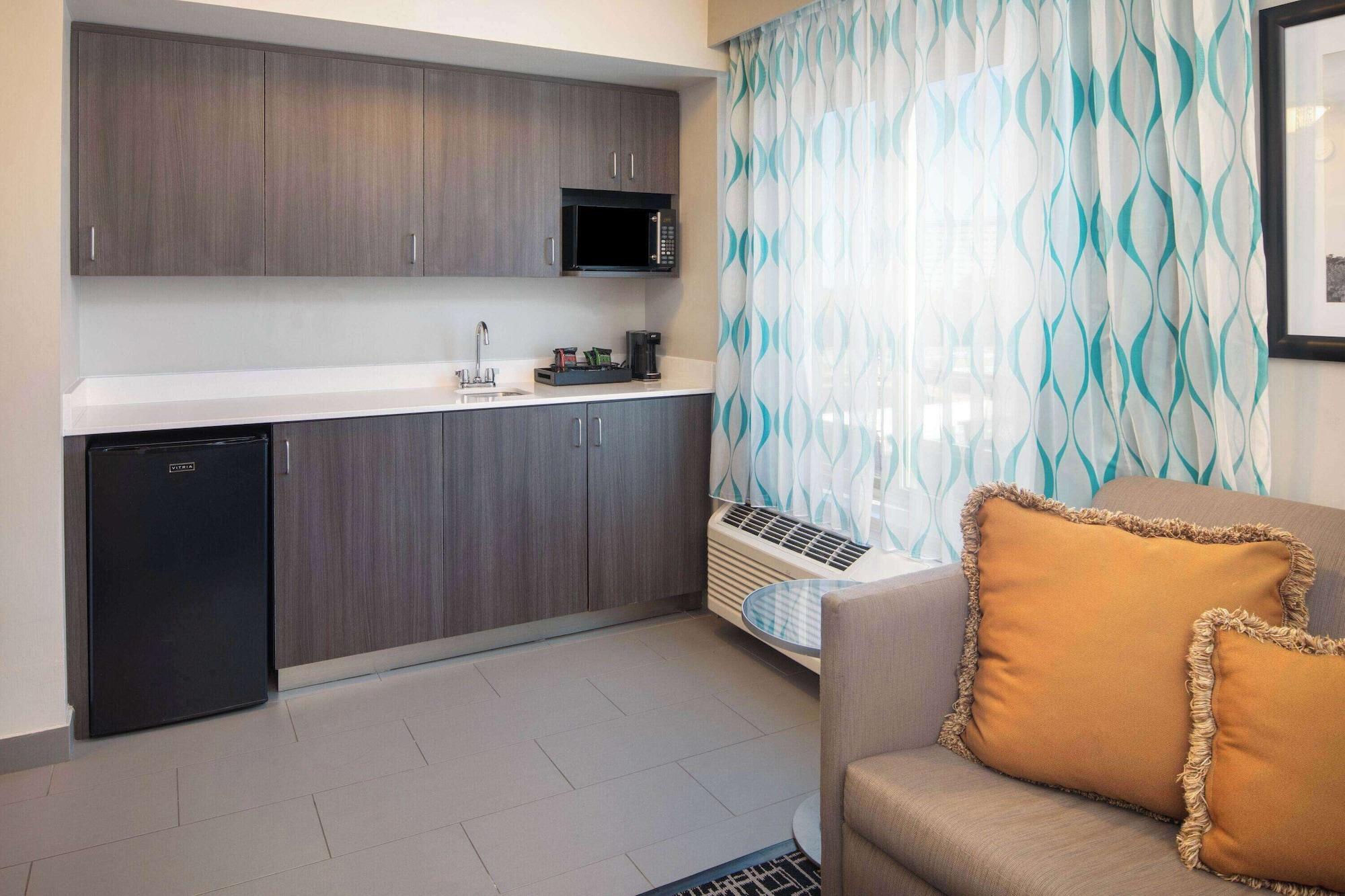 Habitación La Quinta Inn & Suites by Wyndham Atlanta Airport North