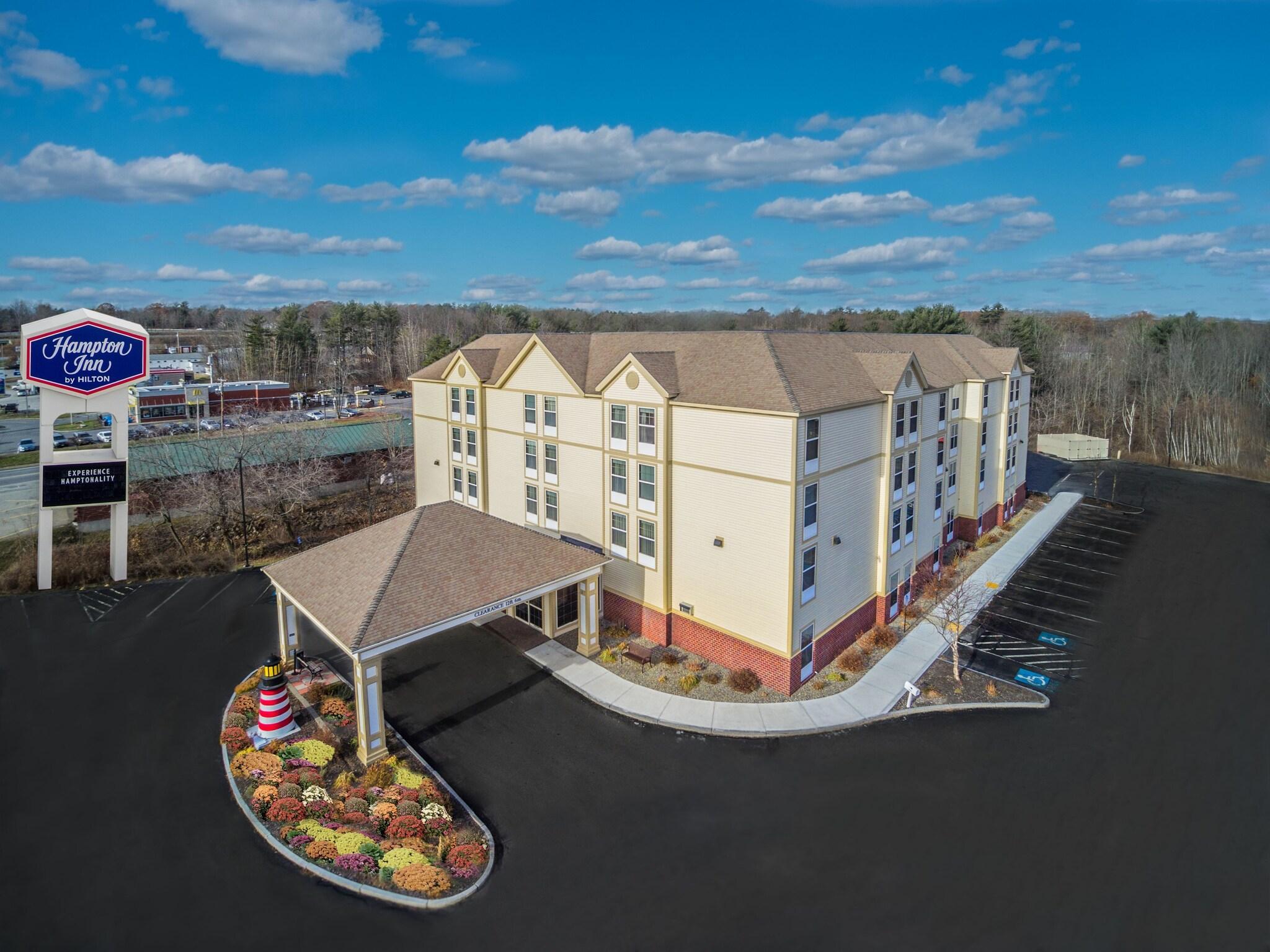 Vista Exterior Hampton Inn Waterville