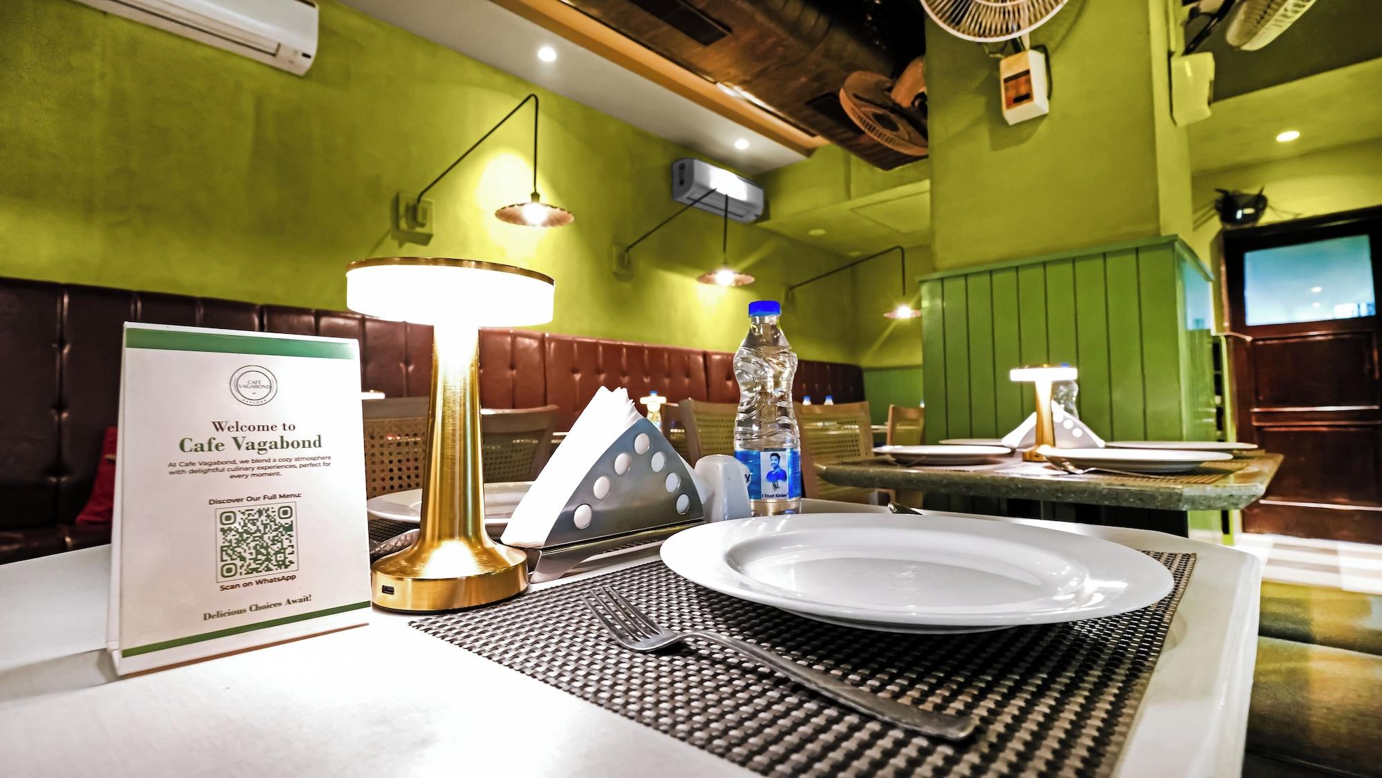 Bar/Salón Hotel Ajanta