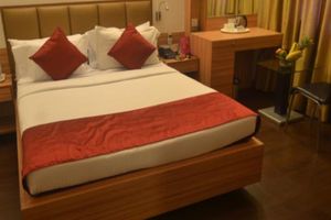 Alojamiento - Plaza Mumbai