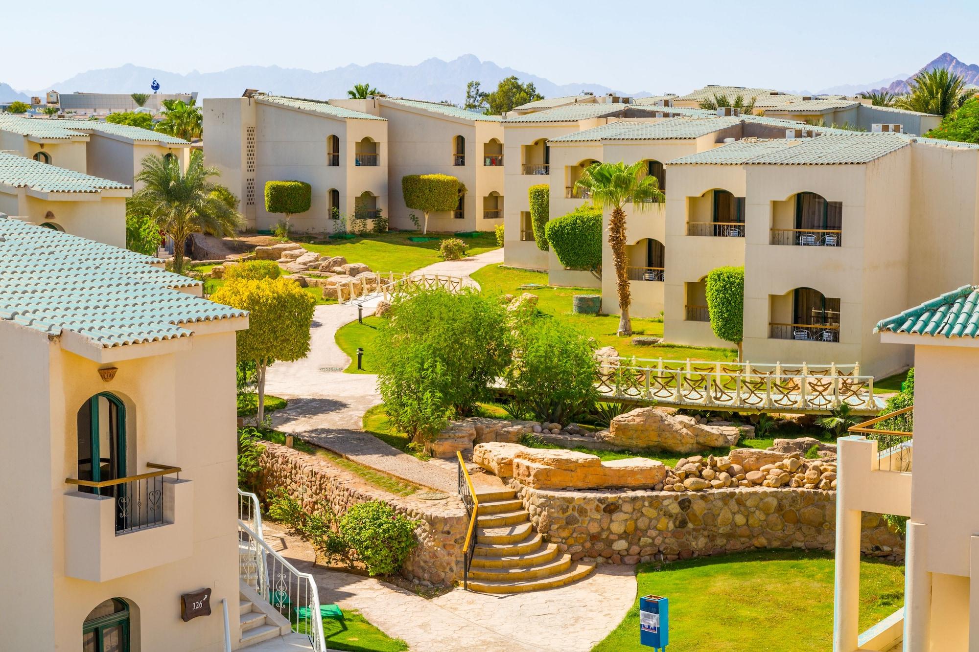 Vista Exterior Island View Resort