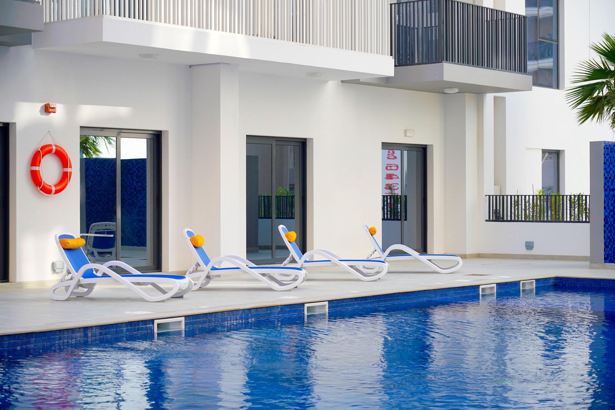 Vista Piscina Apart-Hotel You&Co Dubai