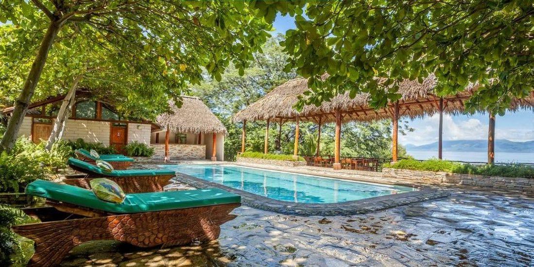 Varios Momotombo Lake Resort & Villas