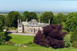 Alquiler Vacacional - Classically beautiful large family friendly retreat, situated on the Moray Firth