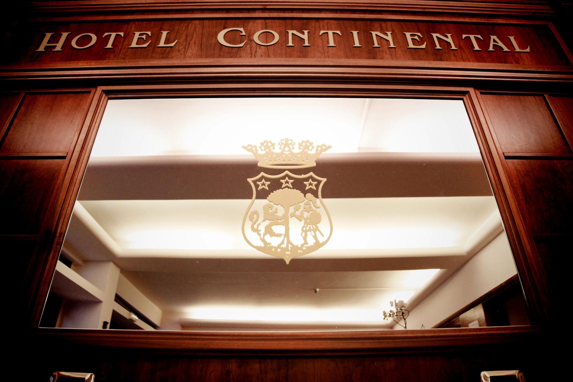 Vista Exterior Hotel Continental