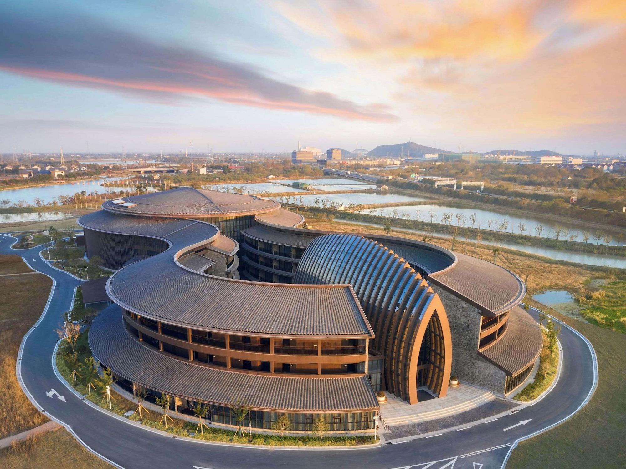 Vista Exterior Garrya Huzhou Lucun