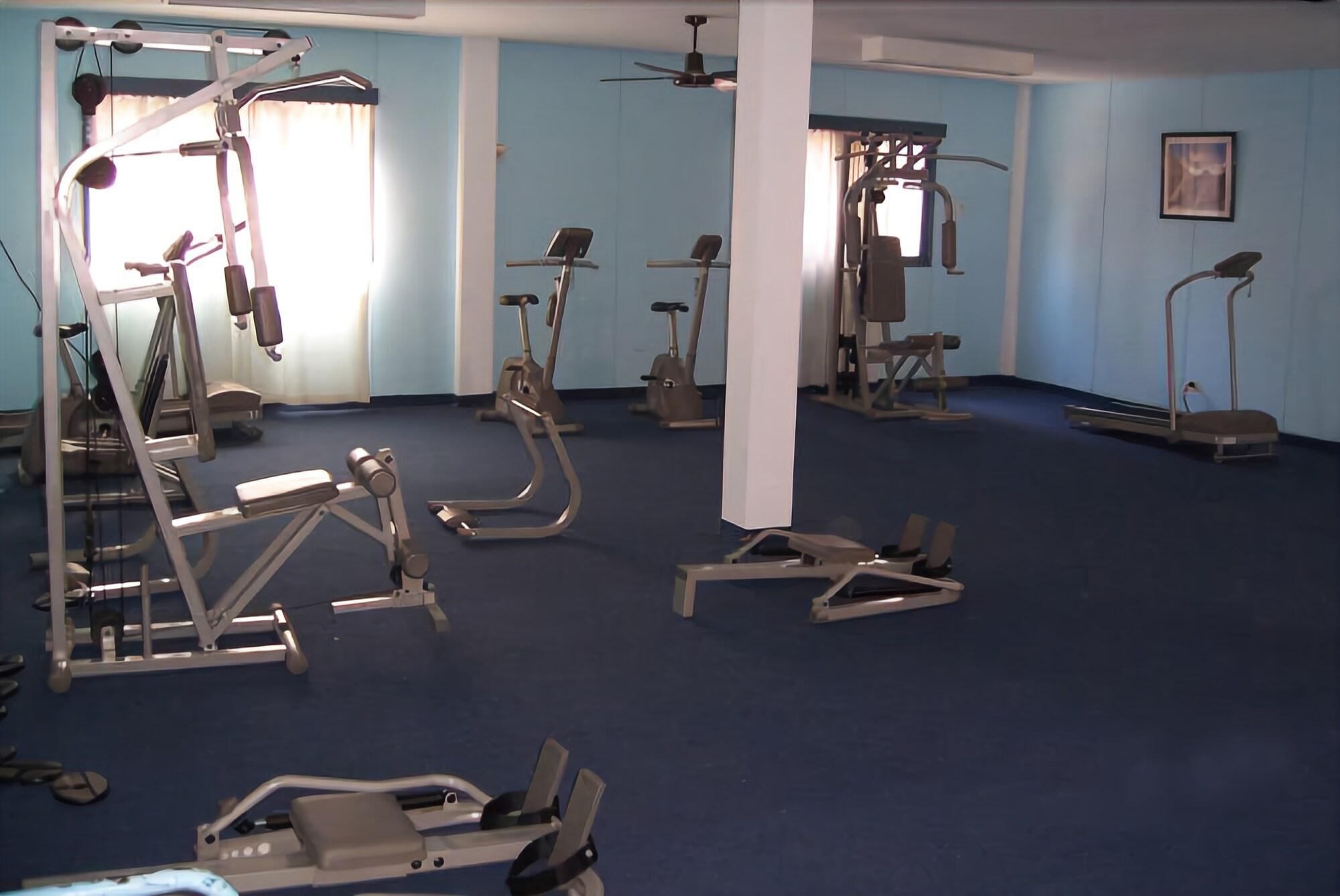 Gimnasio Hotel Adrazi