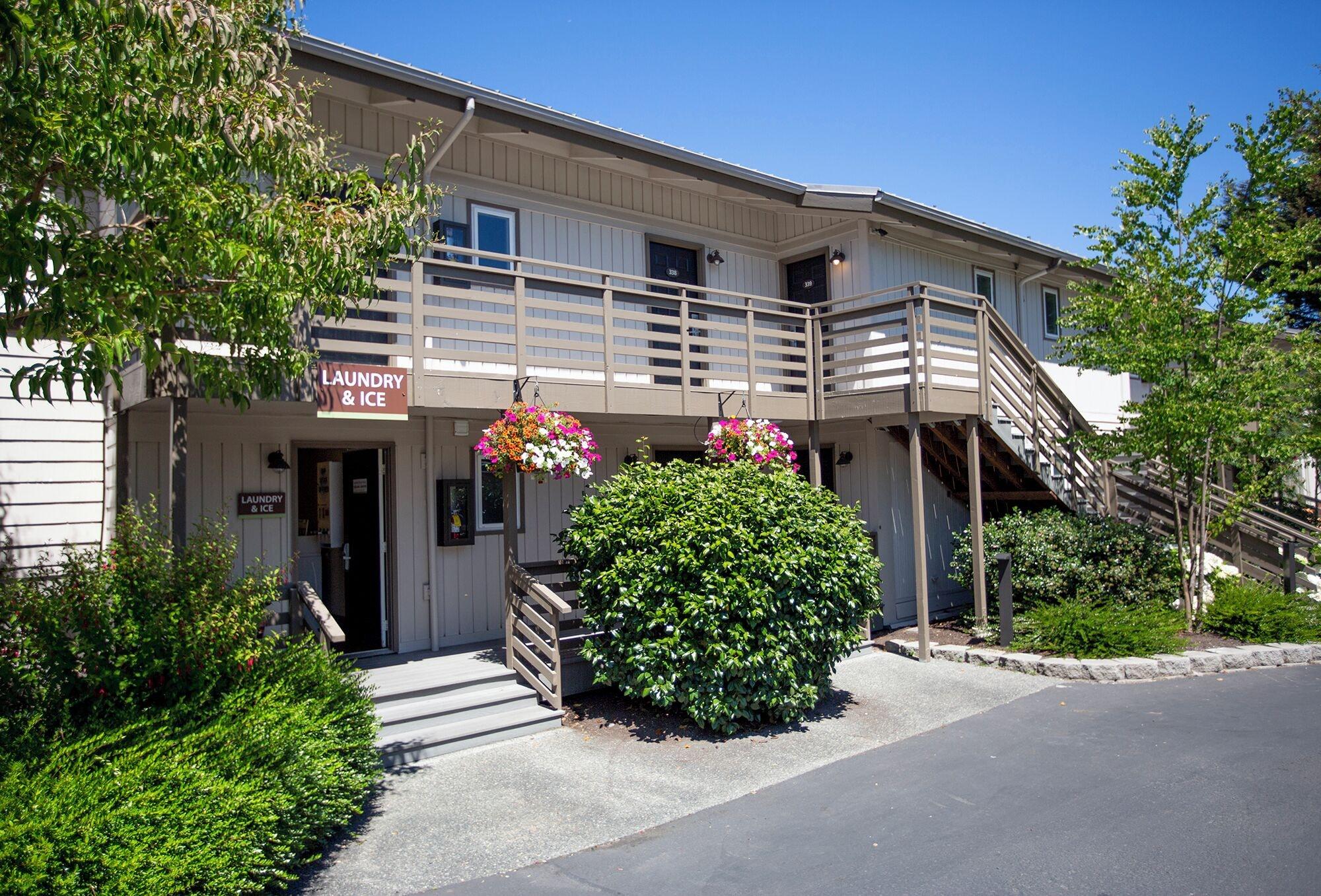 Vista Exterior Earthbox Inn & Spa