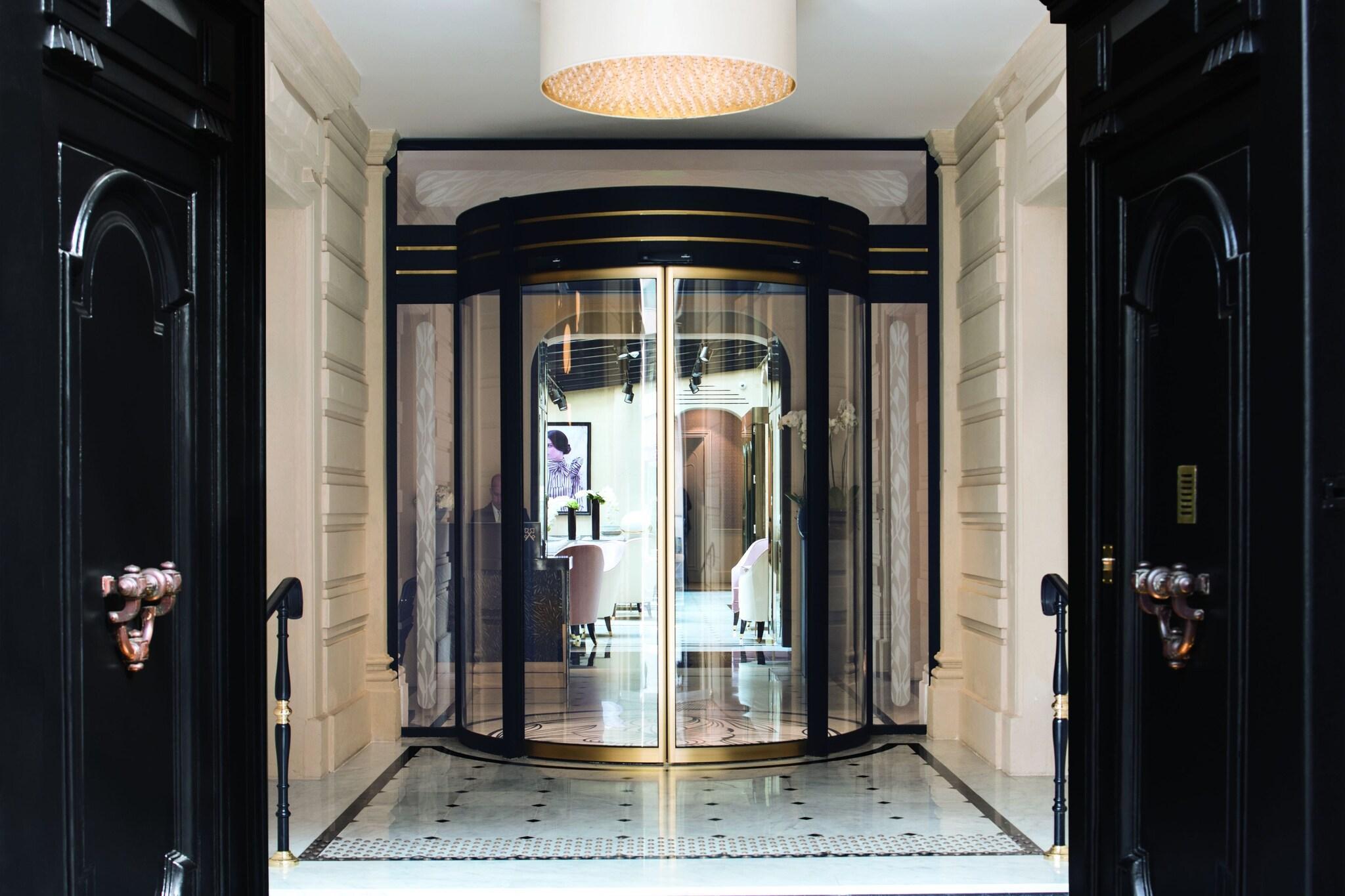 Vista Lobby Hotel Le Narcisse Blanc & Spa